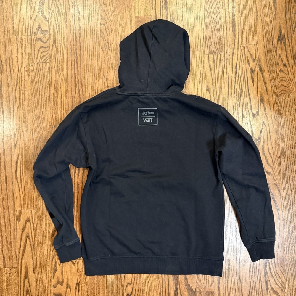 Vans Harry Potter Dark Mark Hoodie Morsmordre Graphic‎ Small Black - Picture 2 of 11